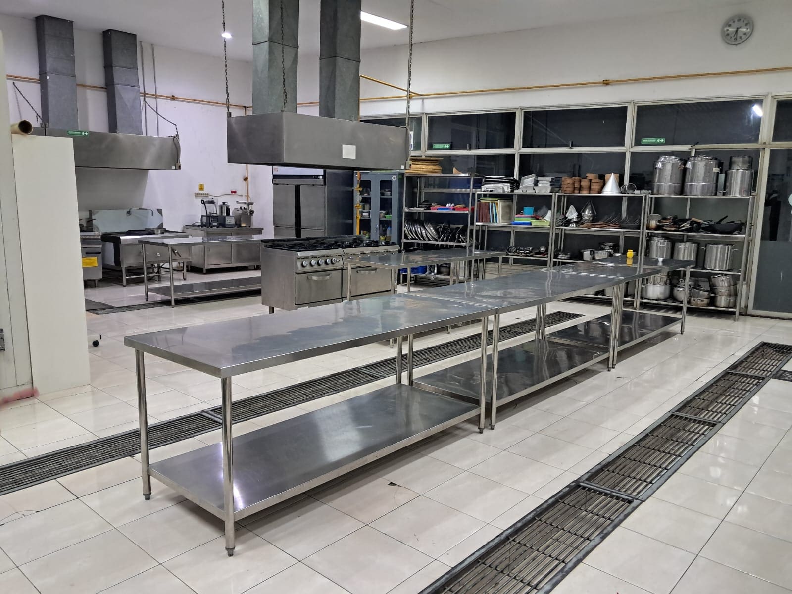 Kitchen 2