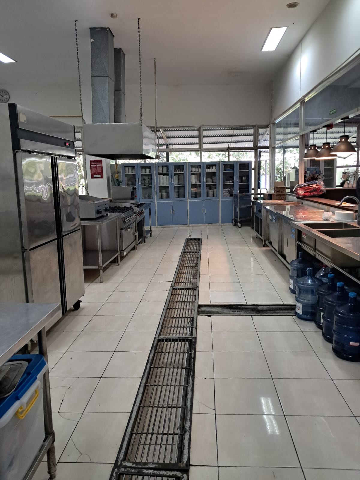 Kitchen 3