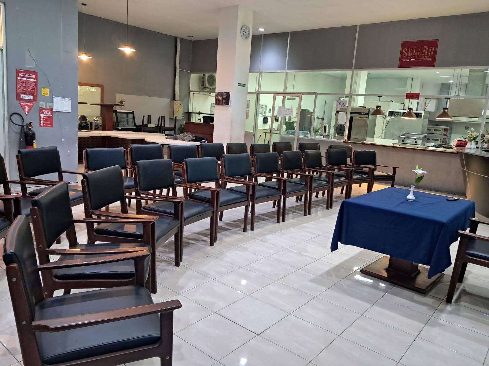 Restaurant 2